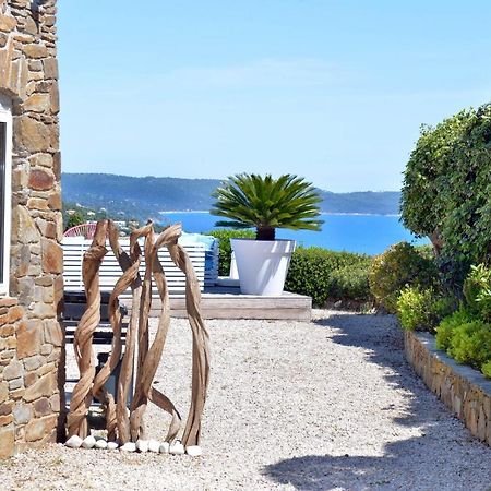 VILLA JUCANOS - Vue mer panoramique Golfe de St-Tropez Cavalaire-sur-Mer Extérieur photo