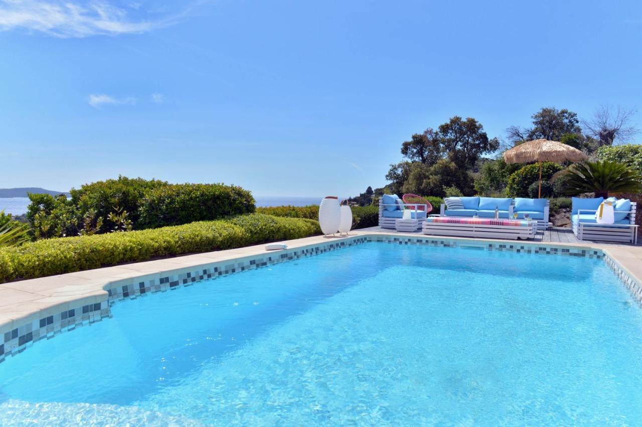 VILLA JUCANOS - Vue mer panoramique Golfe de St-Tropez Cavalaire-sur-Mer Extérieur photo